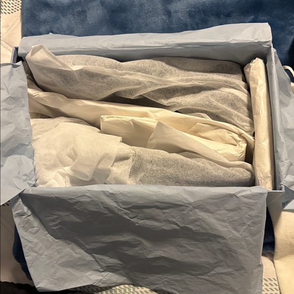 Prada Black Square-Toe Patent Leather Pumps - Picture 3 of 6